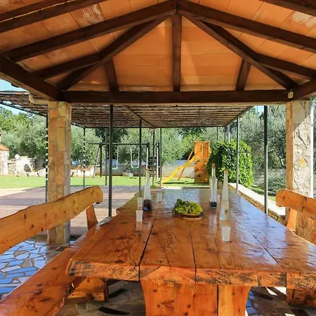 Large Ska With Amazing Private Pool Near The And Town By Wiibuk Villa *