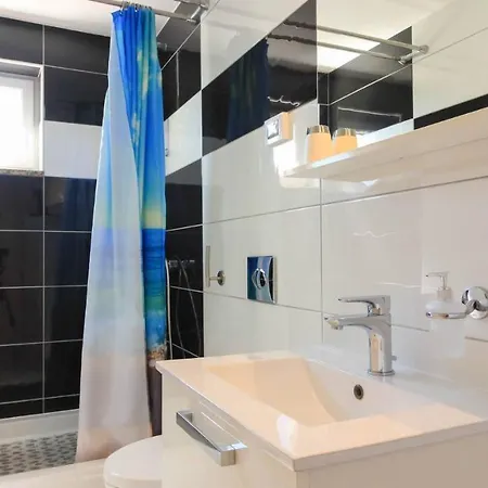 Large Ska With Amazing Private Pool Near The And Town By Wiibuk *