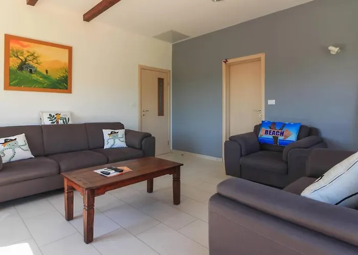 Villa Large Ska With Amazing Private Pool Near The And Town By Wiibuk *