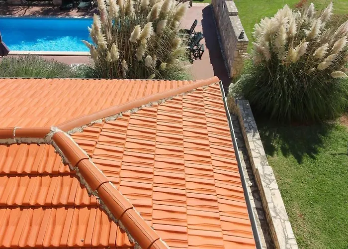 Villa Large Ska With Amazing Private Pool Near The And Town By Wiibuk